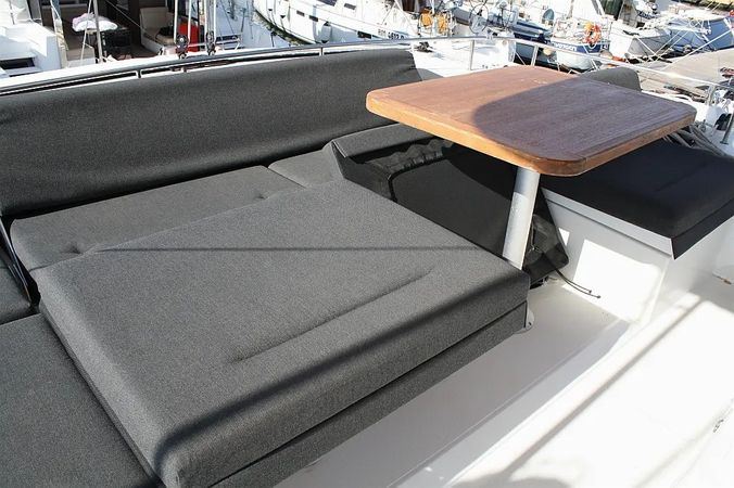 Lagoon 52 F | Cala Luna
