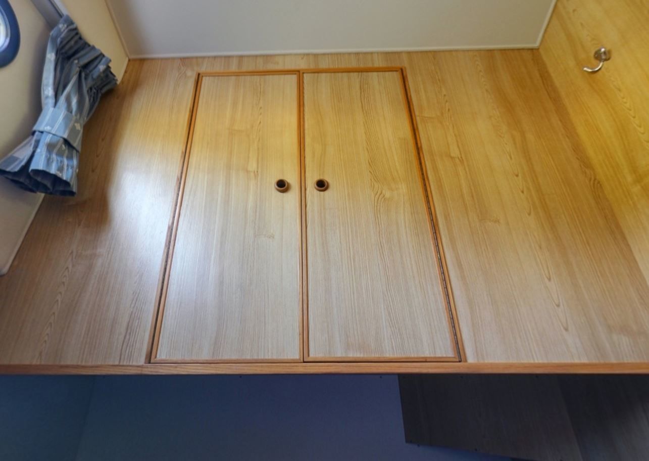 Le Boat Caprice | CF Benson 1