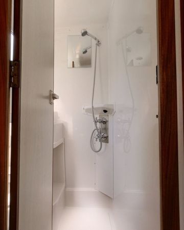 Le Boat Continentale | BF Chertsey