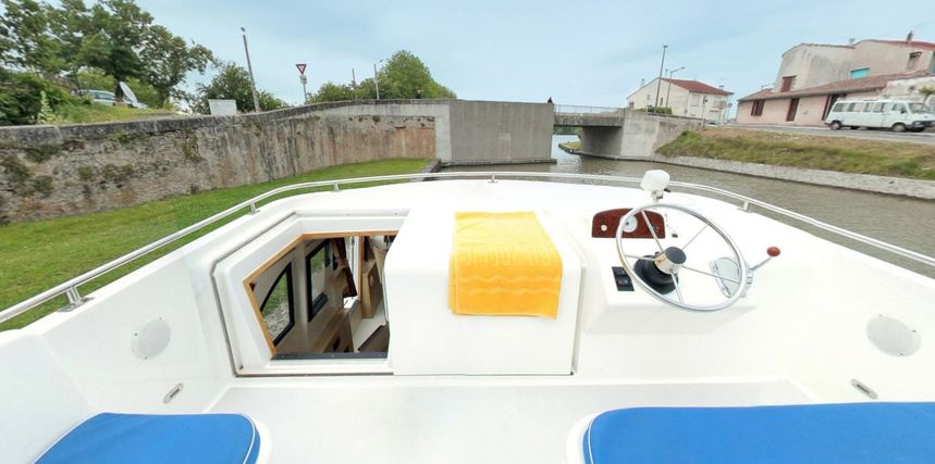 Le Boat Mystique | CPF Chertsey 2