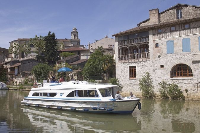 Le Boat Salsa B | CF Hesse X