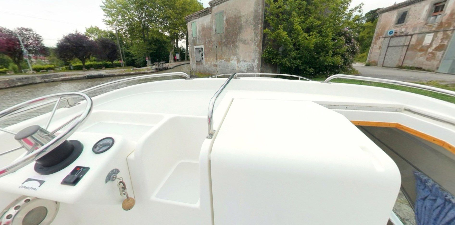 Le Boat Tango | CF Benson 1