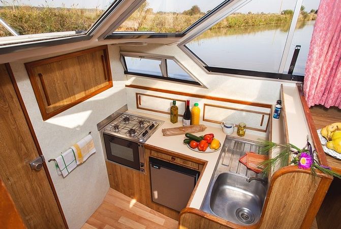 Le Boat Lake Star | BF Shannon 1