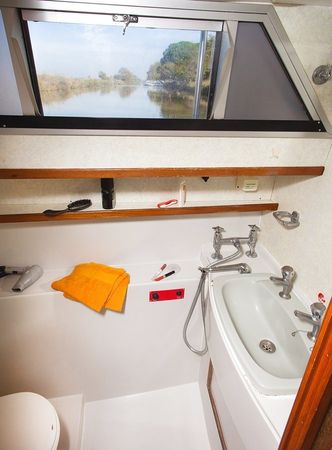 Le Boat Lake Star | BF Shannon 1