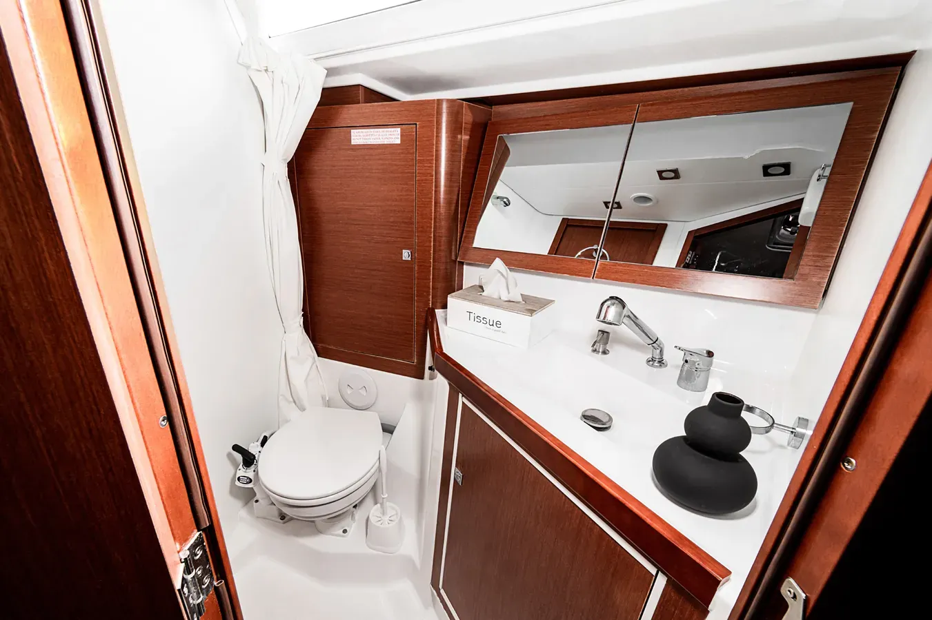Beneteau Oceanis 45 | Theia