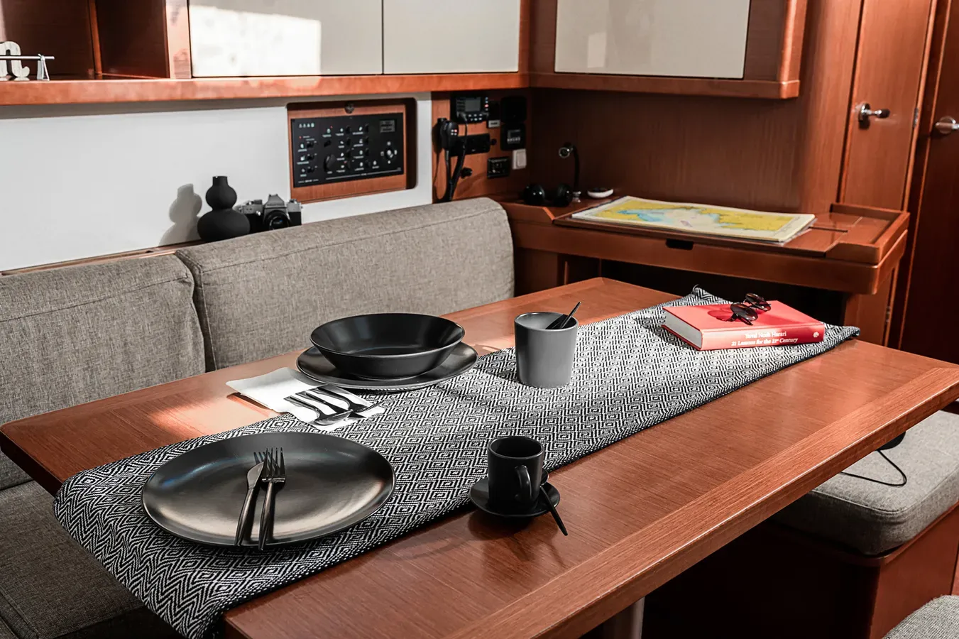 Beneteau Oceanis 45 | Theia