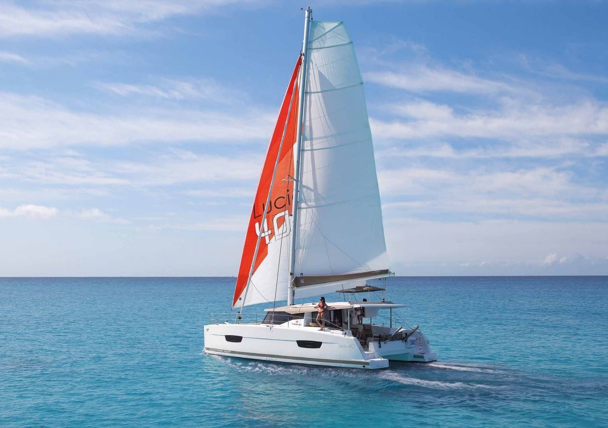 Fountaine Pajot Lucia 40 | Capers