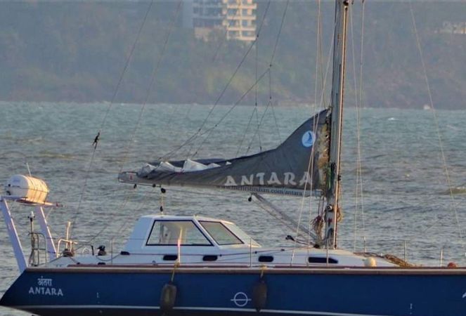 Van der Stadt Caribbean 40 | Antara