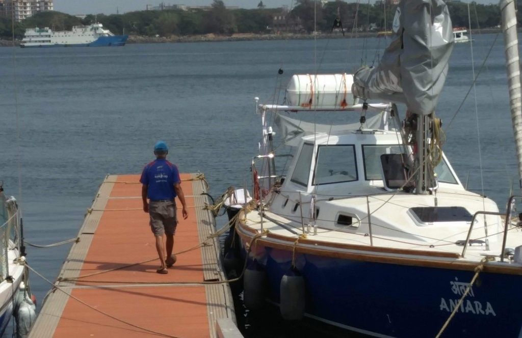 Van der Stadt Caribbean 40 | Antara