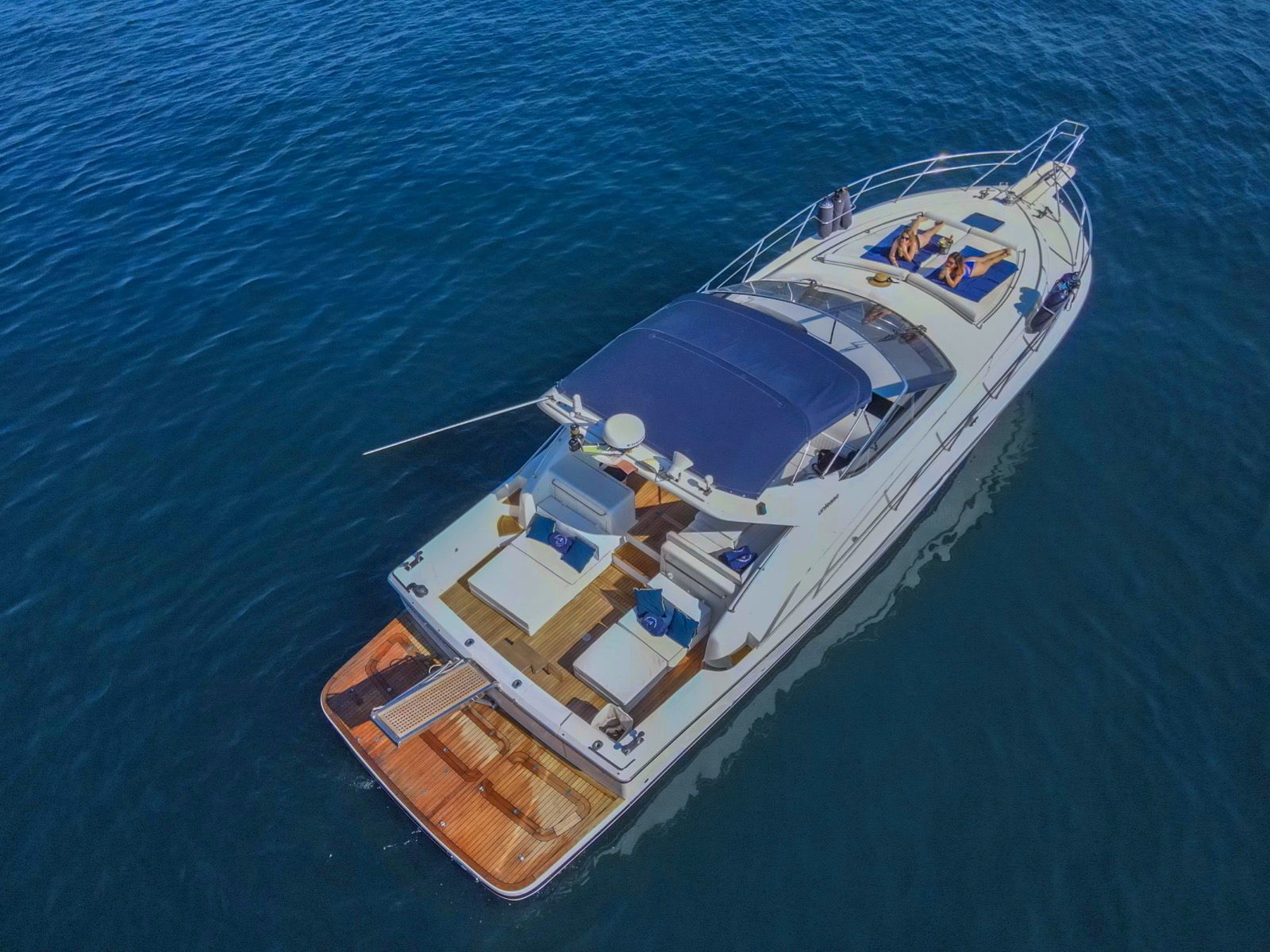 Uniesse 48 | Far and Wide