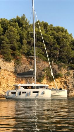 Lagoon 46 | Grand Blue