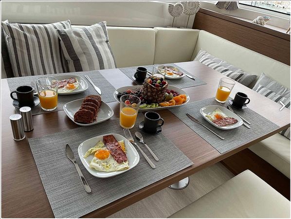 Lagoon 46 | Grand Blue