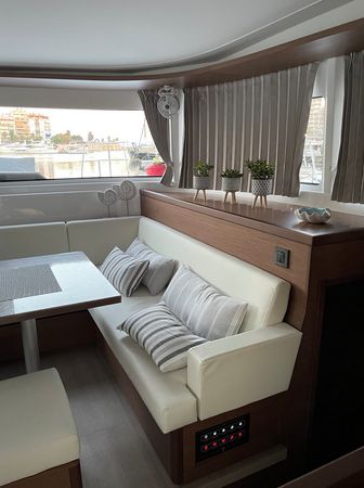 Lagoon 46 | Grand Blue