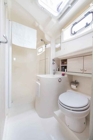 Le Boat Horizon 1 | PF Chertsey 2