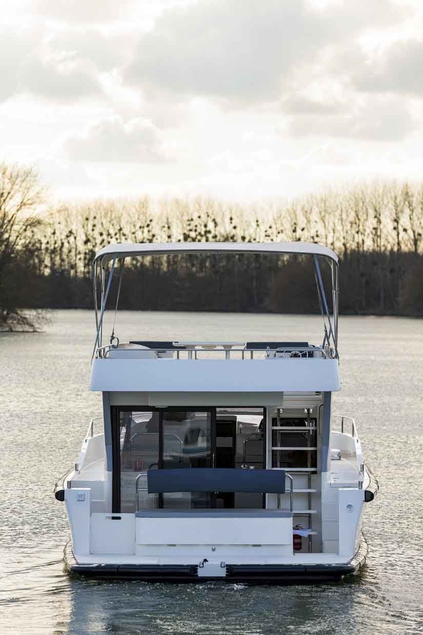Le Boat Horizon 1 | Premier 52