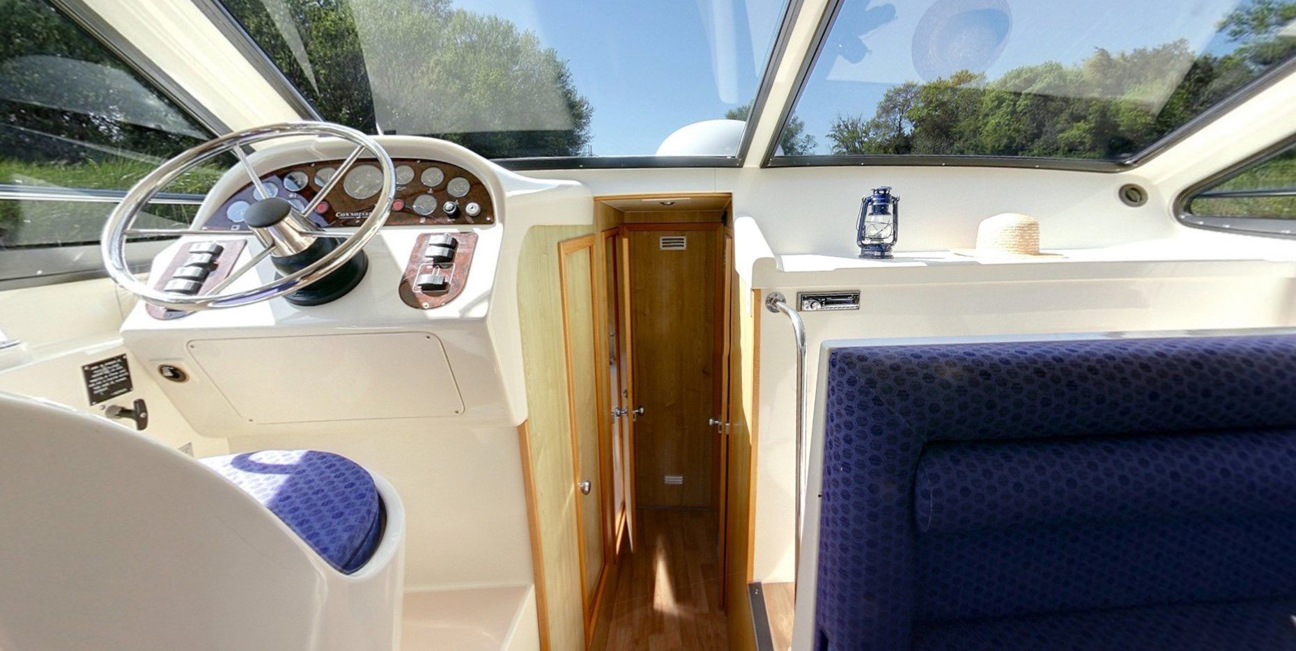 Le Boat Magnifique | CF Wolfsbruch 3