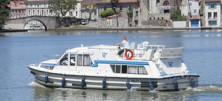 Le Boat Continentale | BF Branges 1