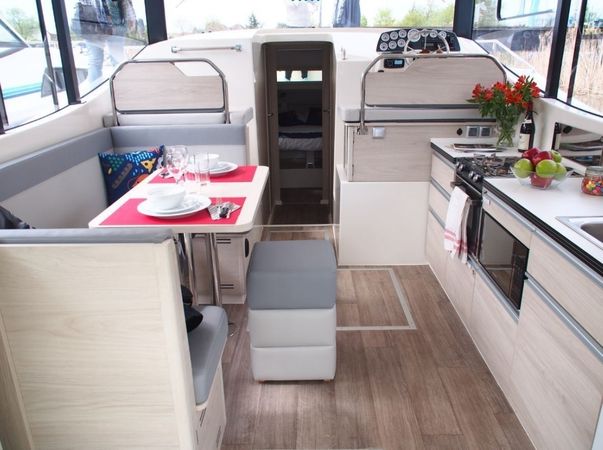 Le Boat Horizon 1 | PF Cassafieres 6