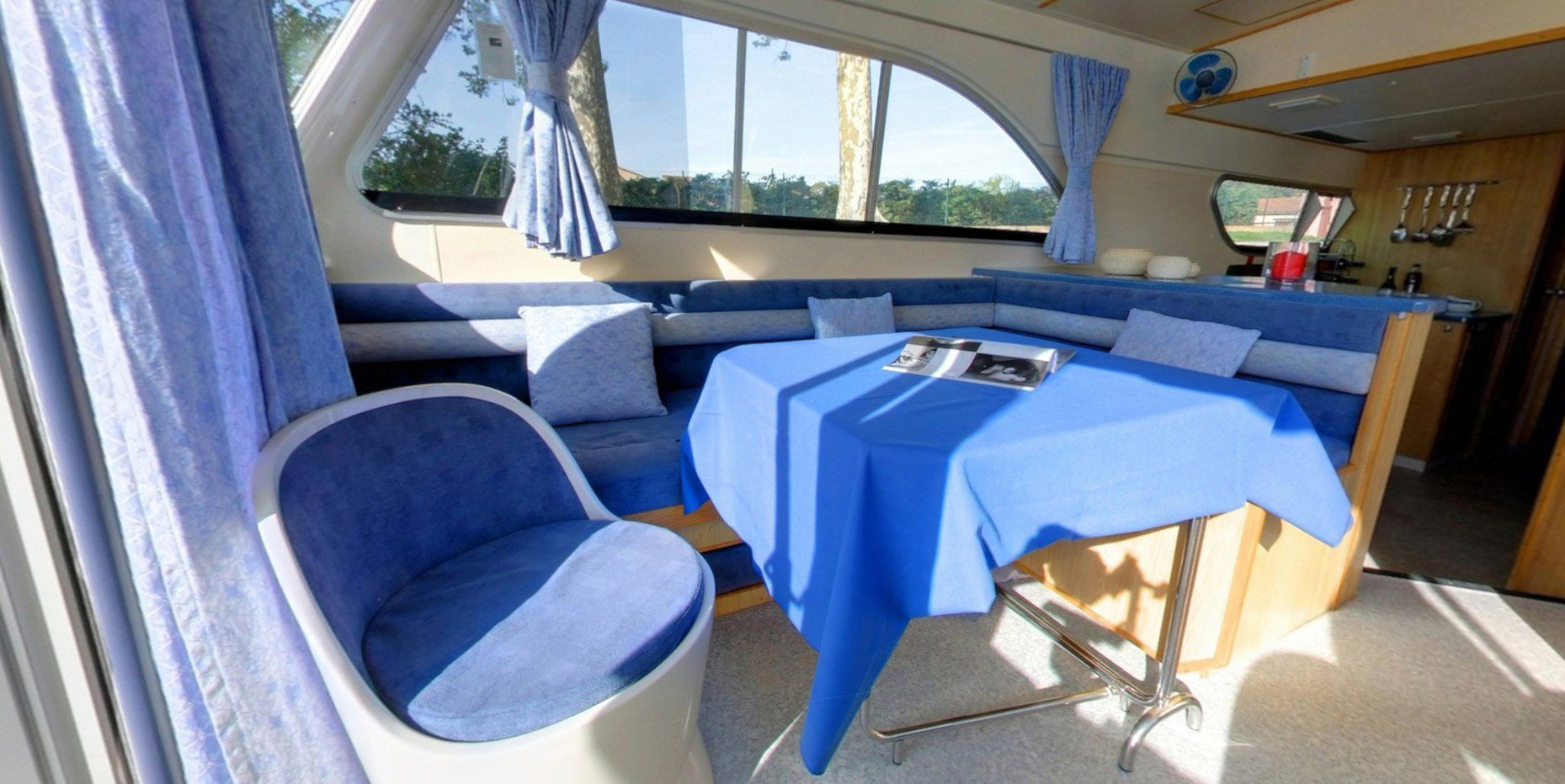Le Boat Calypso | Comfort 14