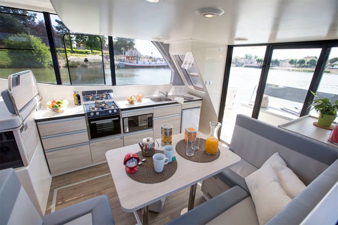 Le Boat Horizon 2 | Premier 30