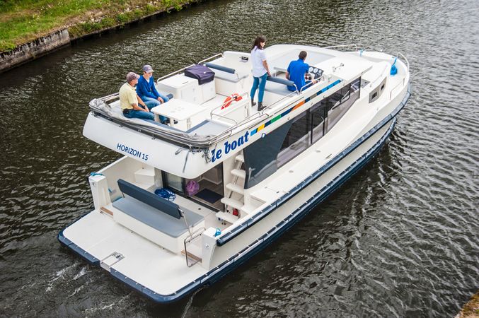 Le Boat Horizon 3 | PF Cassafieres 1