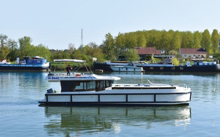 Le Boat Horizon 4 | PF Shannon 1