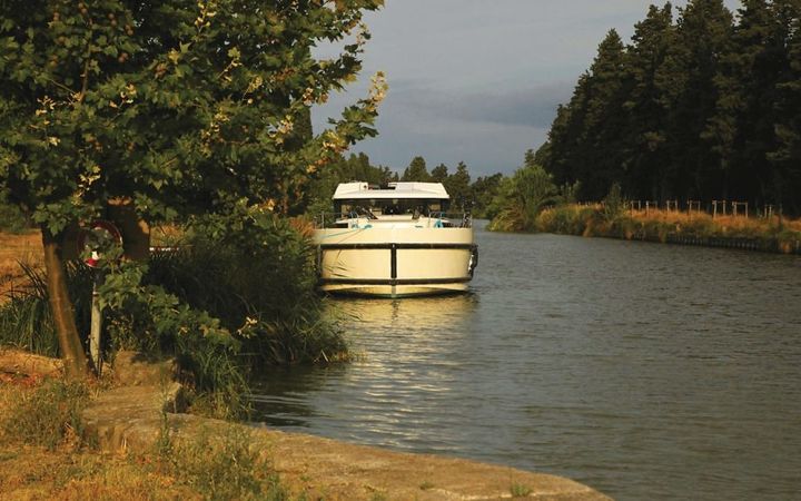 Le Boat Horizon 4 | PF Cassafieres 3