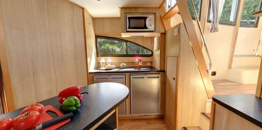 Le Boat Magnifique | CF Laggan 3