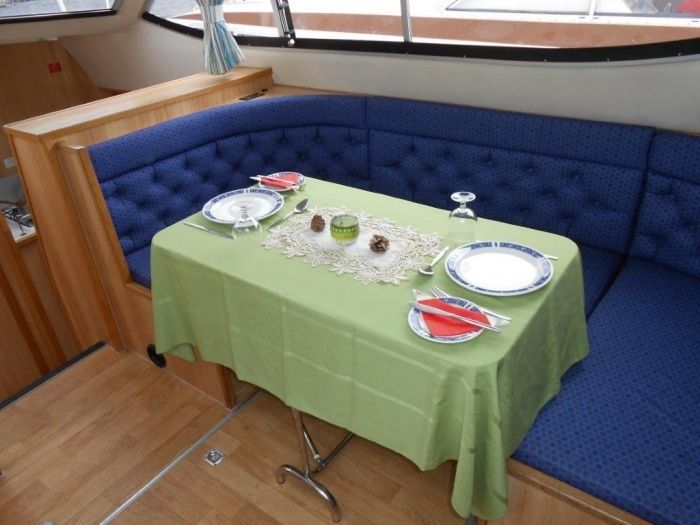 Le Boat Countess | Budget 16