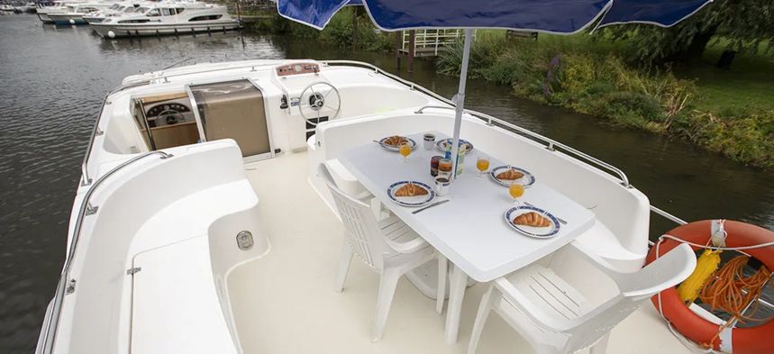 Le Boat Classique Star | Budget 6