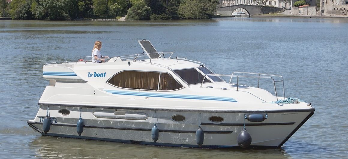 Le Boat Countess | Budget 2
