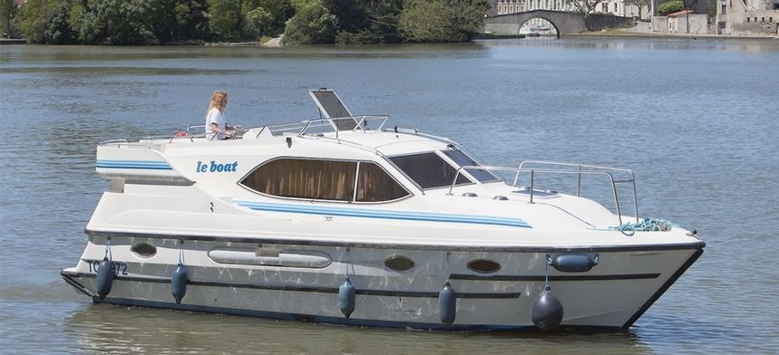 Le Boat Countess | Budget 2
