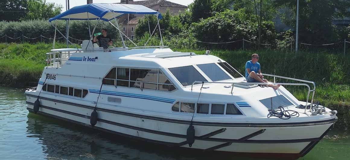 Le Boat Crusader | Budget 3