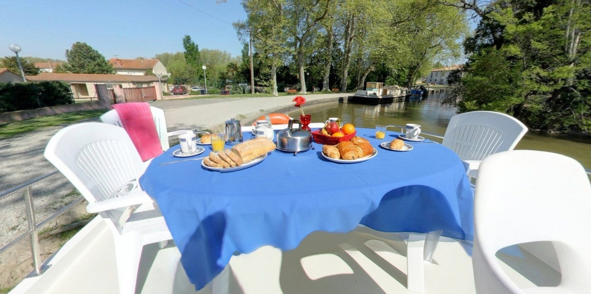 Le Boat Royal Classique | CF Jabel