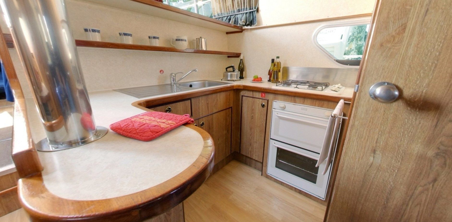 Le Boat Royal Classique | Comfort 9