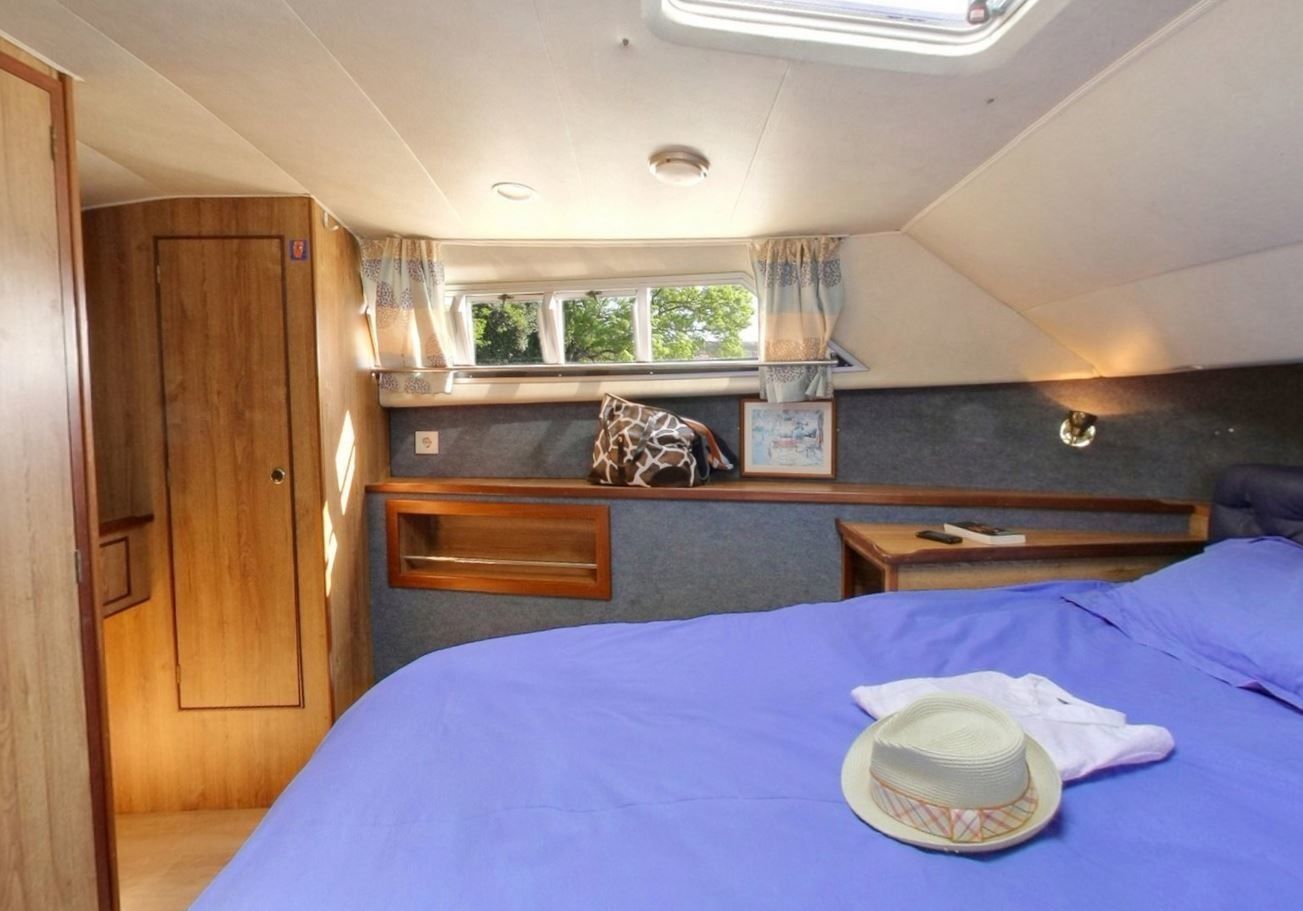 Le Boat Royal Classique | Comfort 12