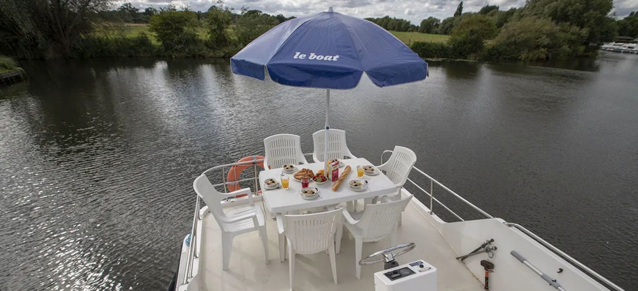 Le Boat Crusader | Budget 12