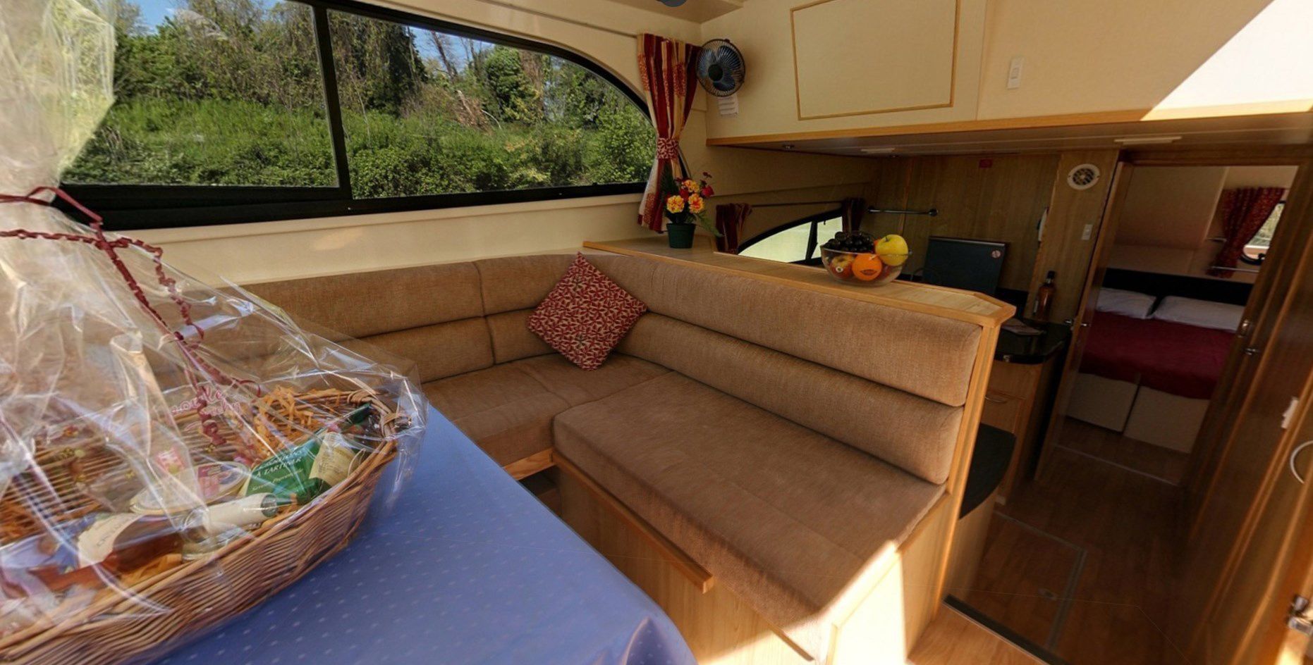 Le Boat Royal Mystique A | Comfort Plus 11