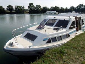 Le Boat Crusader | Budget 24