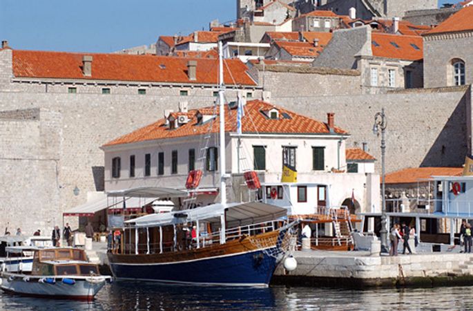 Custom Built 68 | Vedrana