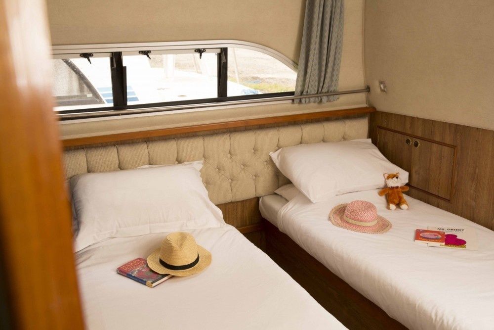 Le Boat Clipper | CF Laggan 2