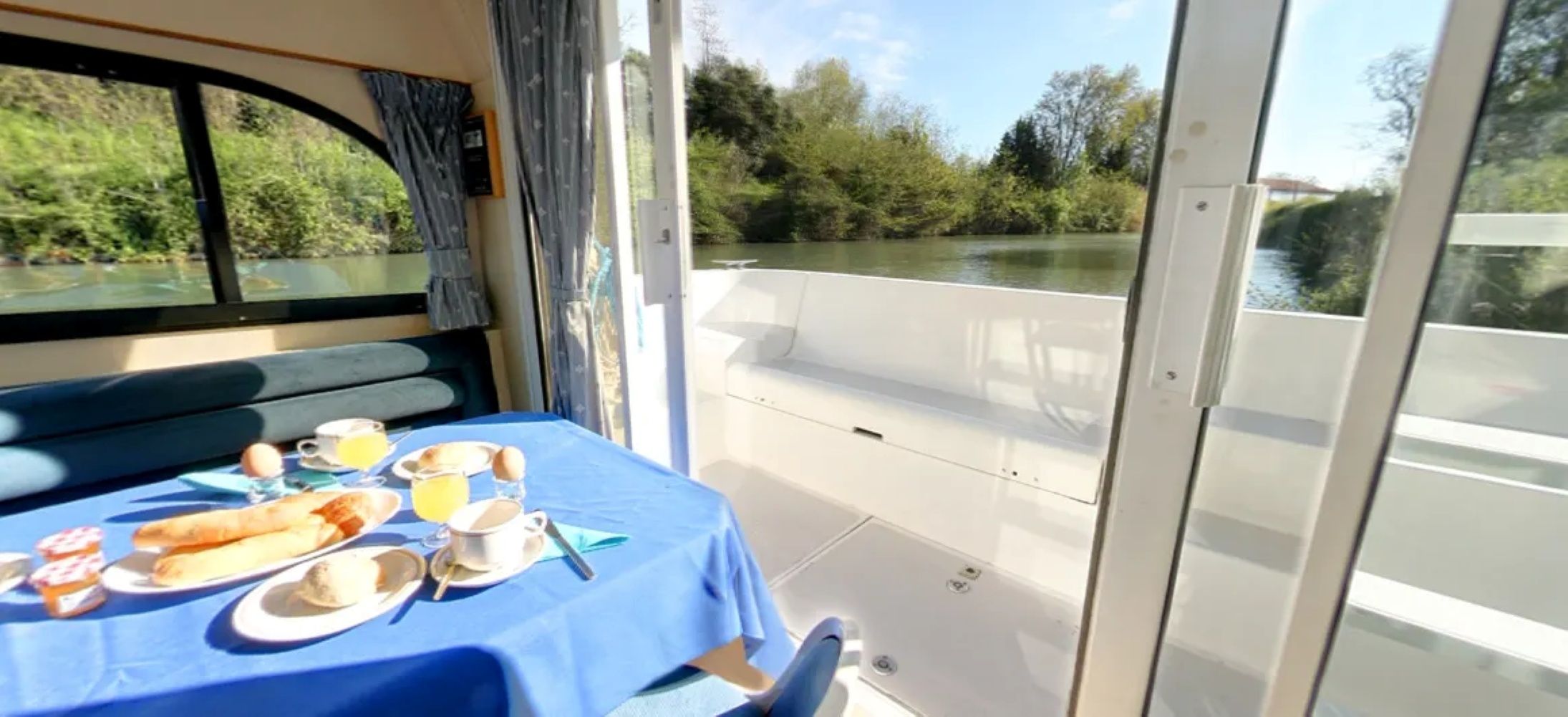 Le Boat Caprice | CF Hindeloopen