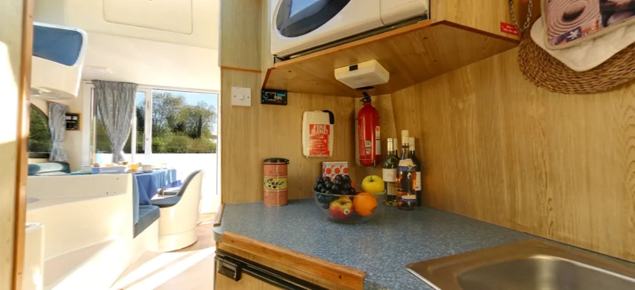 Le Boat Caprice | CF Vinkeveen 1