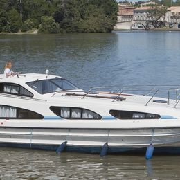 Le Boat Elegance | CF Hindeloopen 1