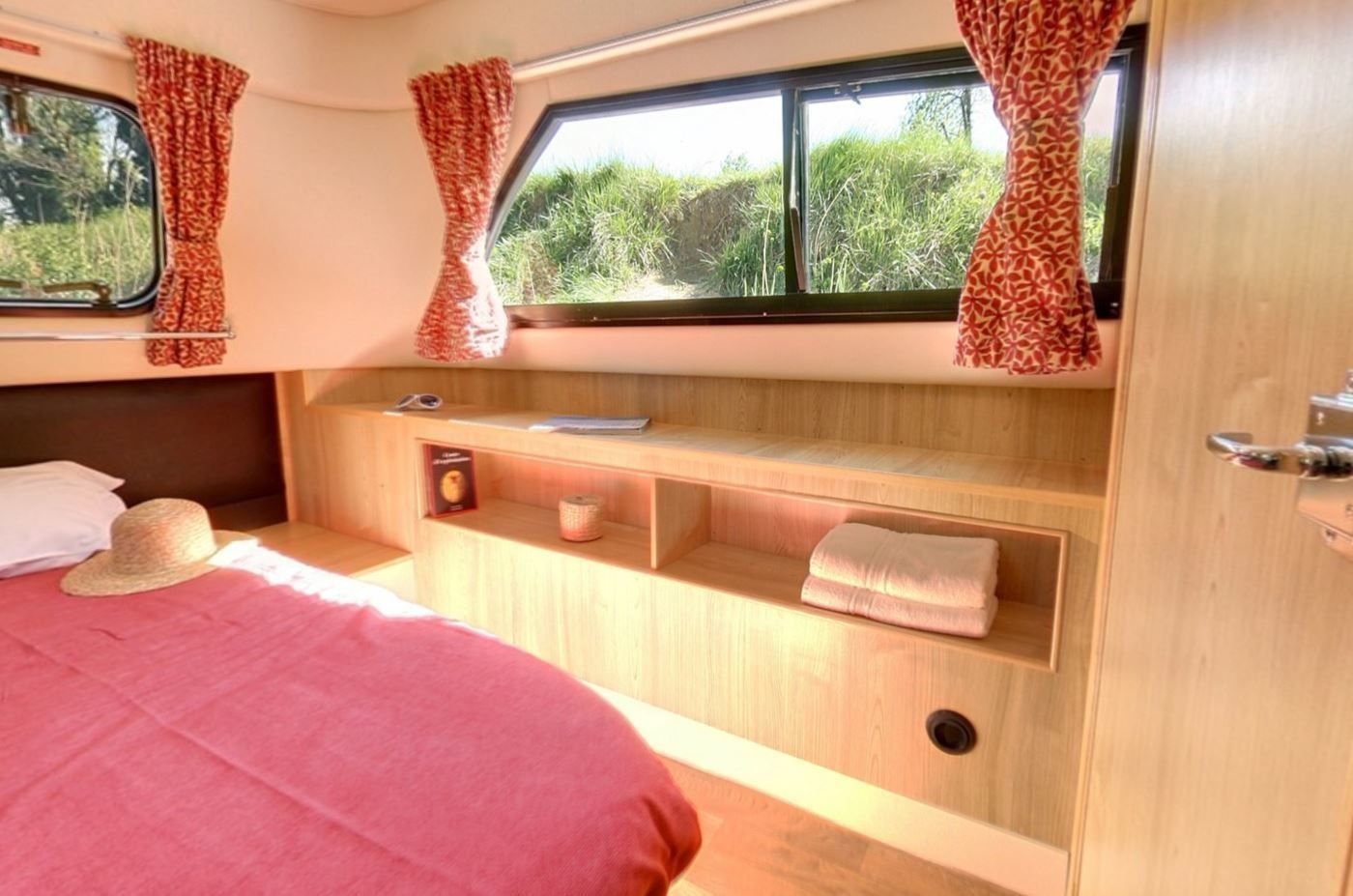 Le Boat Royal Mystique B | Comfort Plus 8