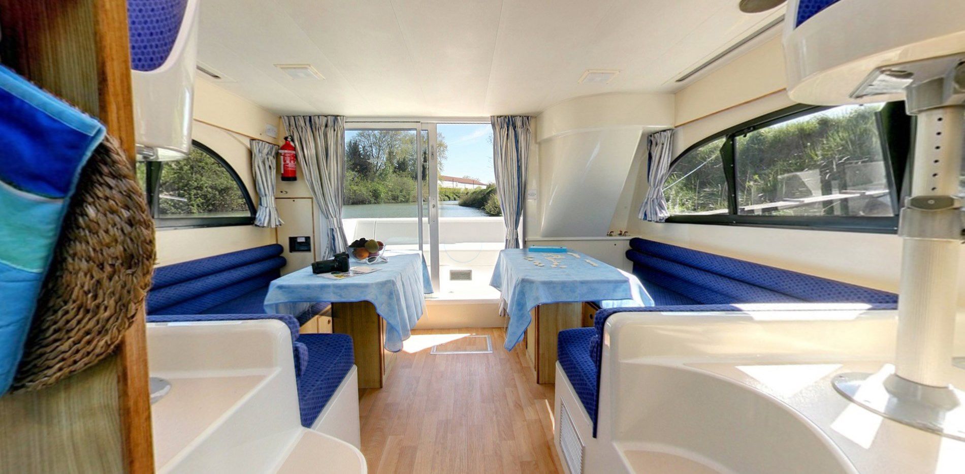 Le Boat Elegance | Comfort 18