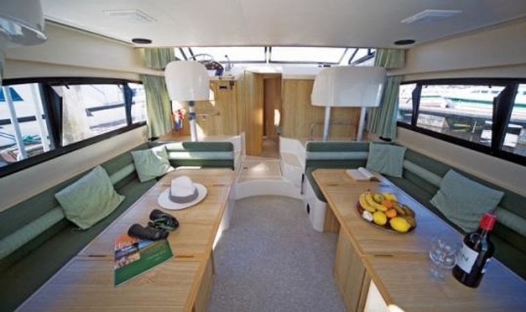 Le Boat Elegance | Comfort 34