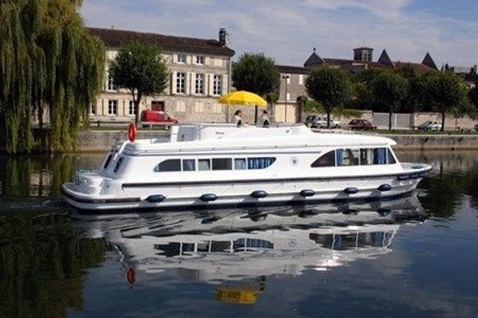 Le Boat Salsa A | Comfort 4