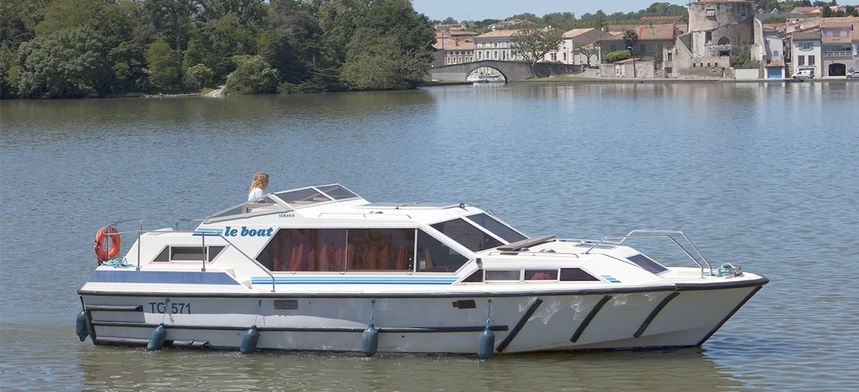 Le Boat Lake Star | Budget 4