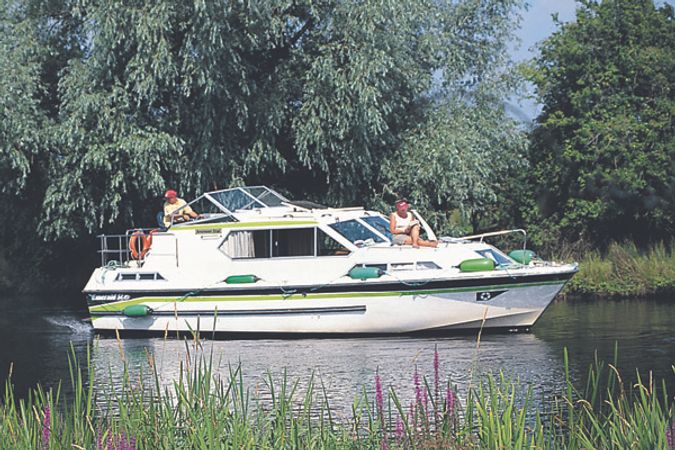 Le Boat Lake Star | Budget 4